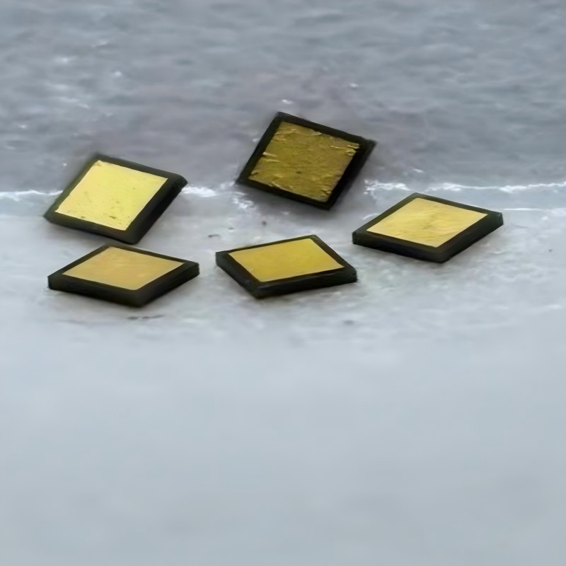 National Military Standard General-Purpose Microwave Ceramic Chip Capacitors (60pF-120pF, 50V)